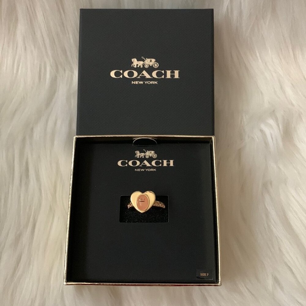 COACH Rose Quartz Heart Crystal Ring in Gold RING SIZE 7